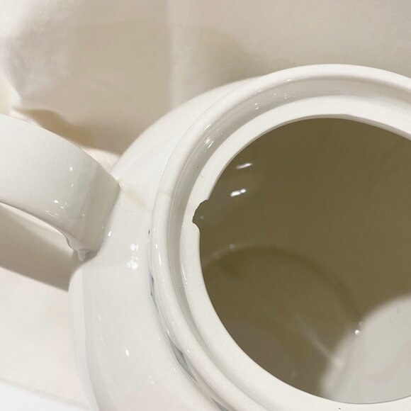 Poole Pottery Mad Hatters Tea Party Teapot Alice In Wonderland England - Picture 14 of 15